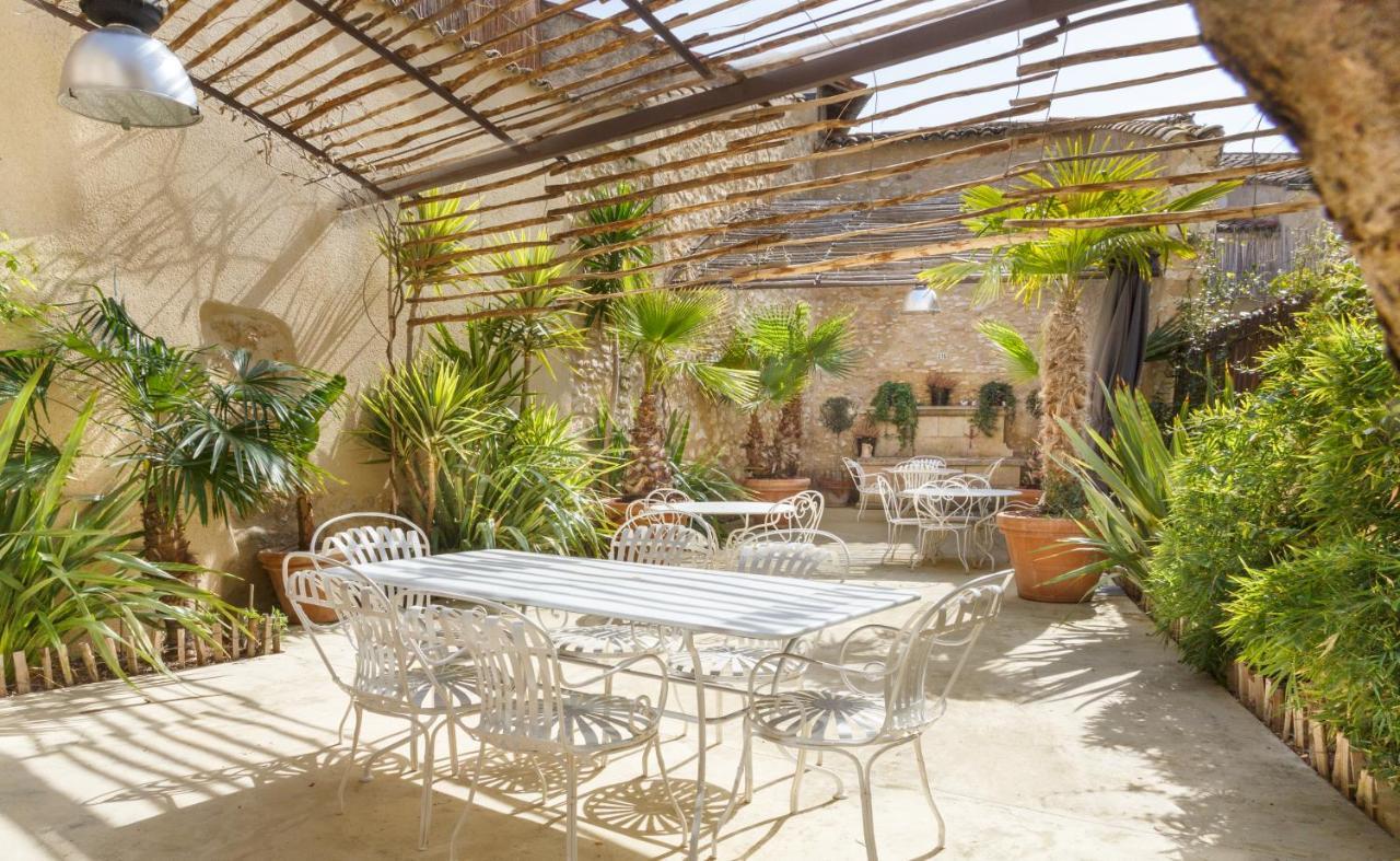 Le 215 Gambetta Boutique Hotel En Provence Cavaillon Exterior foto