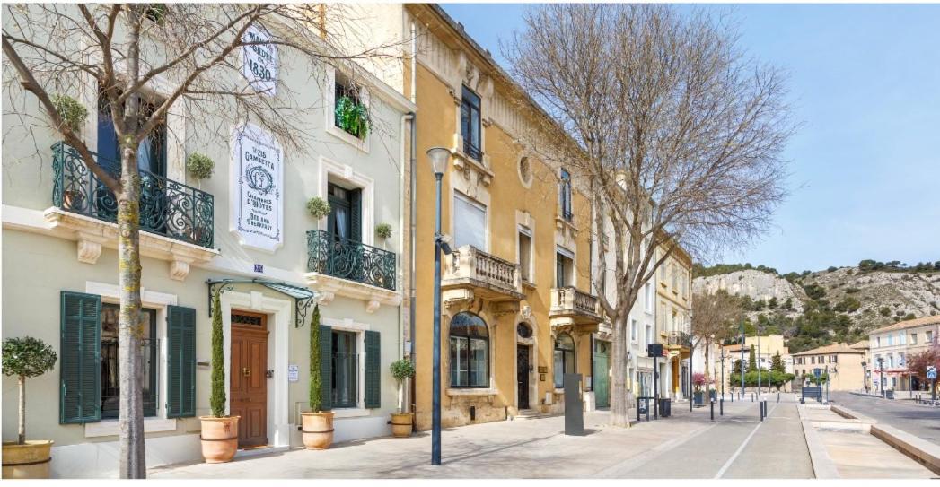 Le 215 Gambetta Boutique Hotel En Provence Cavaillon Exterior foto